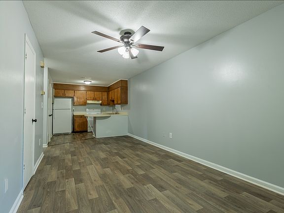 3rd image of 308 Silkwood St #S312