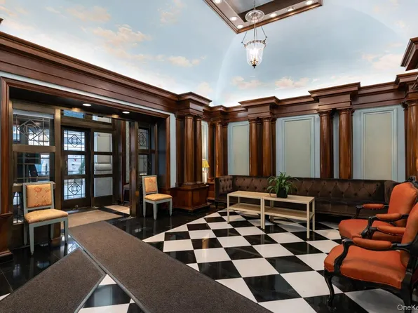 188 E 70th Street #8B, New York (Manhattan), NY 10021