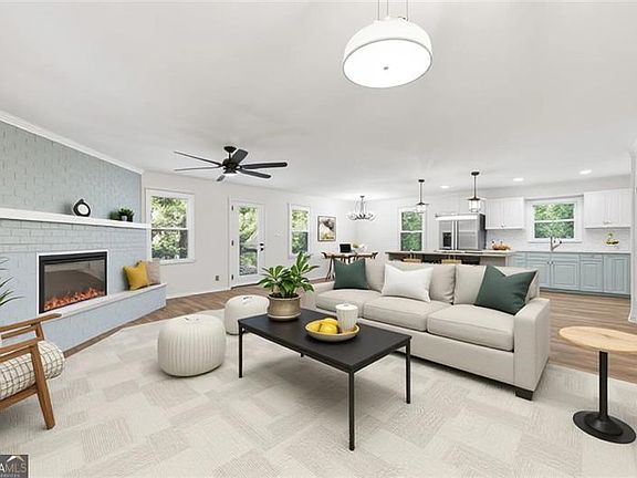 3rd image of 2011 Shadowwood Dr