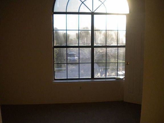 5th image of 6503 Nellie Dr