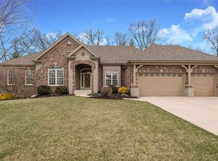 4238 Austin Ridge Dr, Saint Charles, MO 63304