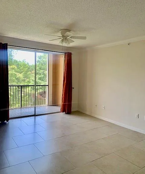 1180 Reserve Way #206 — Photo 5