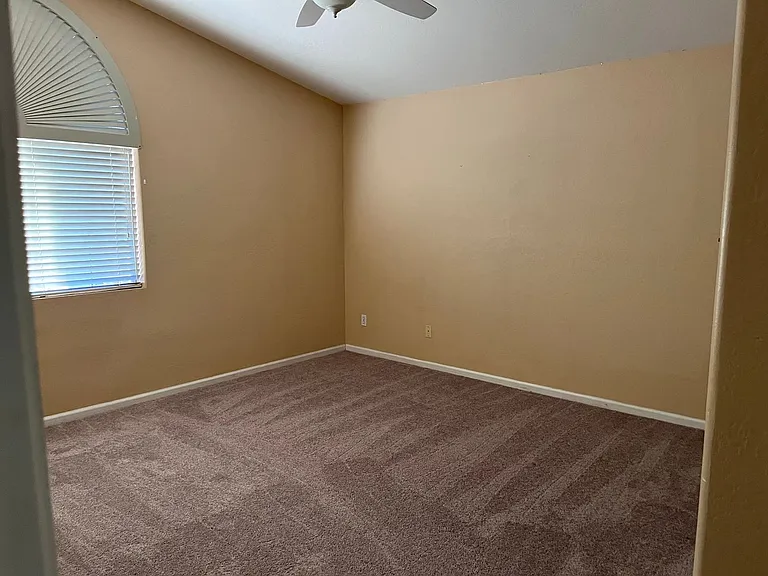 4746 W Carla Vista Dr — Photo 42