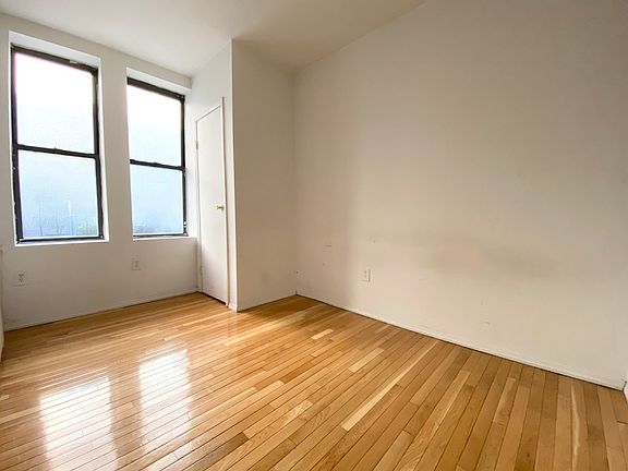 3rd image of 348 E 66th St APT 17