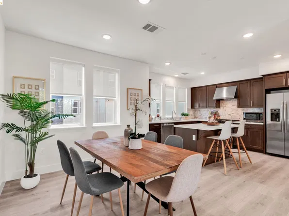 820 E Duane Ave Unit 5, Sunnyvale, CA 94085
