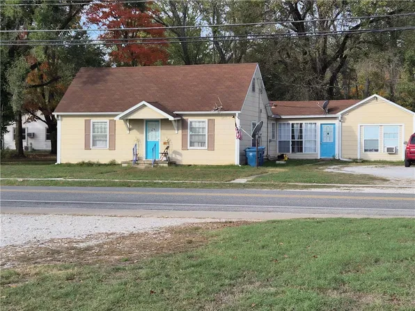 955-981 N Curtis Ave, Pea Ridge, AR 72751