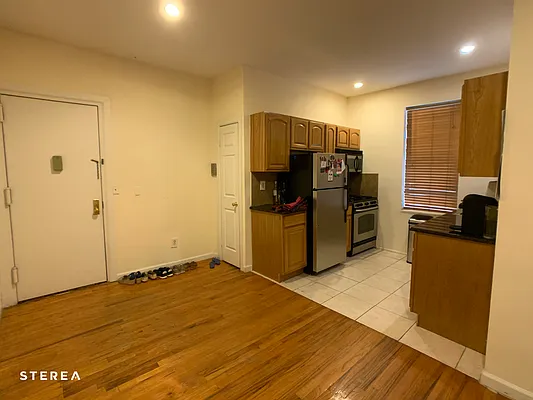 Rented by Sterea Agency | media 22