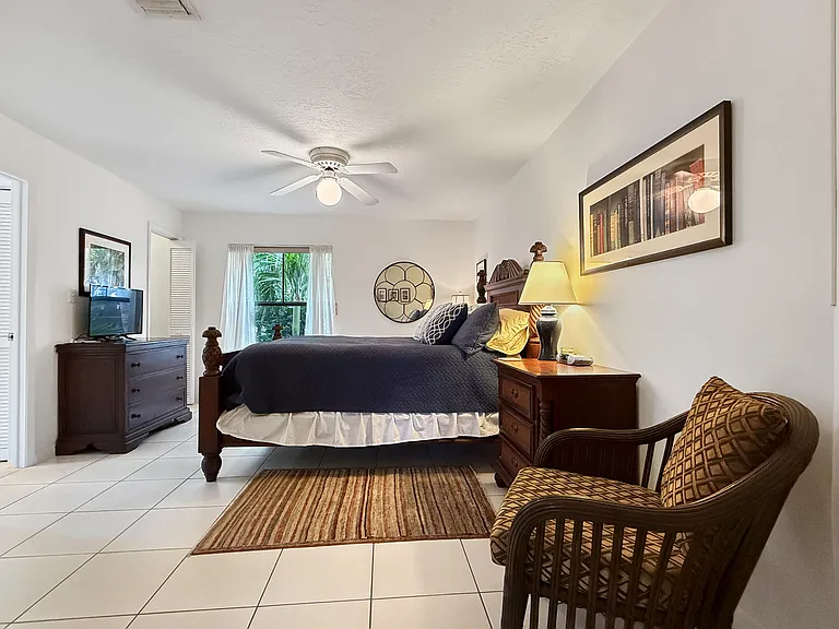 522 Coakley Bay Est #EB — Photo 27
