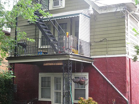 2nd image of 328 Summer St
