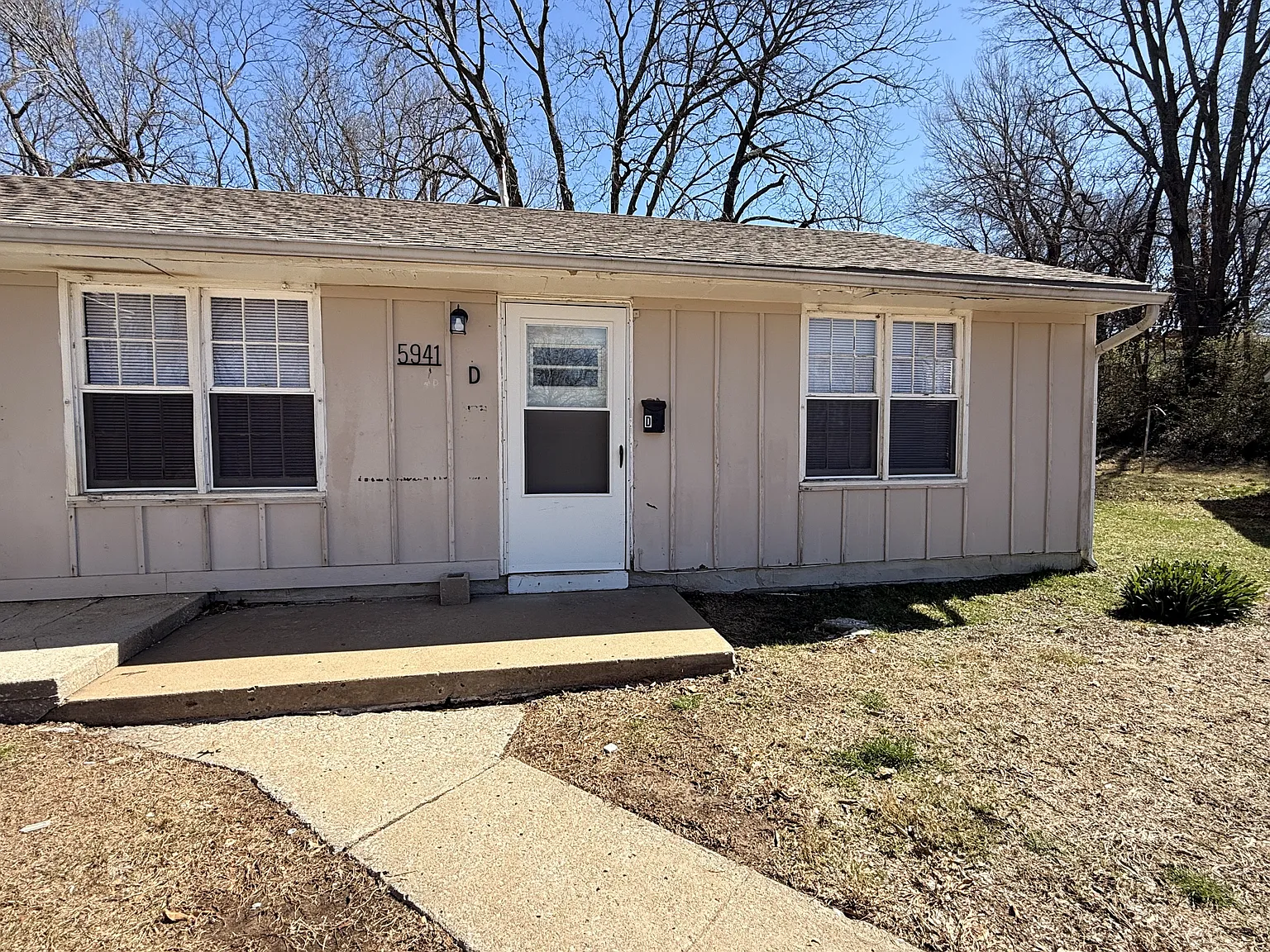 5941 Raytown Road - D — Photo 2