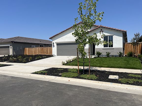 2nd image of 1083 Camomille Dr