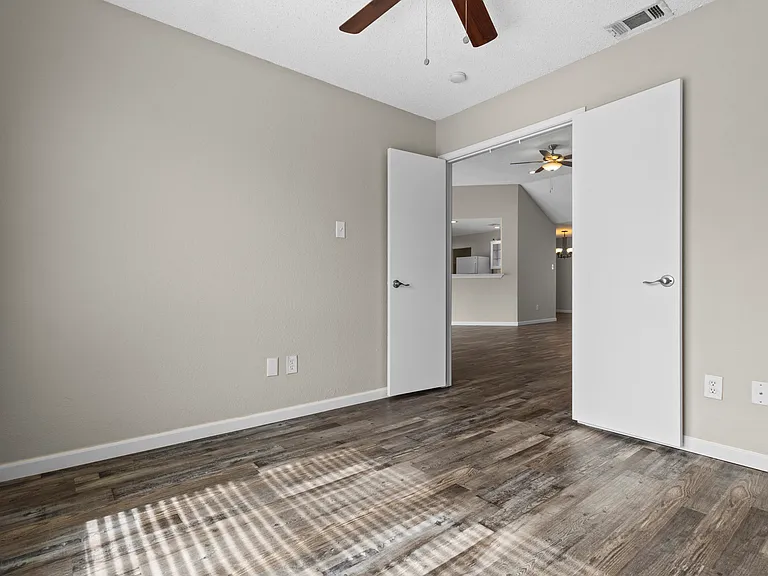 2847 Red Oak Dr — Photo 17