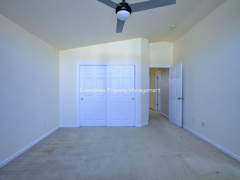 4651 Stern Dr — Photo 10