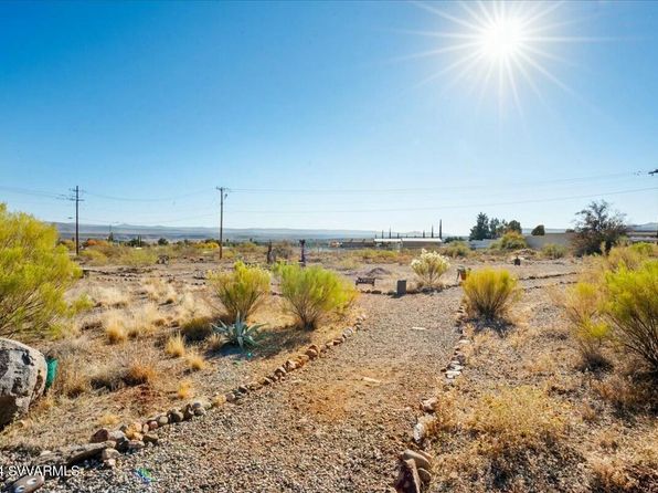305 Lampliter Vlg, Clarkdale, AZ 86324