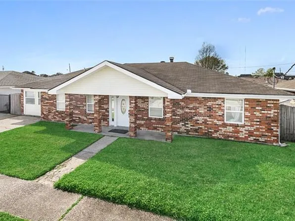 3628 Lena Dr, Chalmette, LA 70043