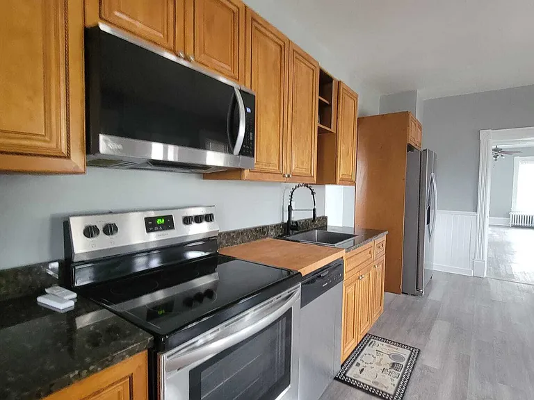 126 Winthrop St #2 — Photo 18