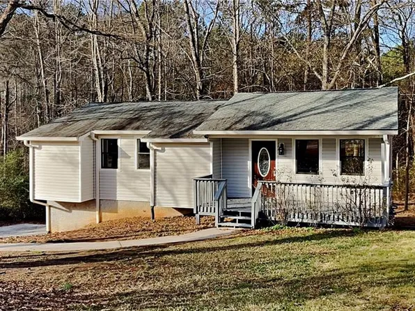 4299 Daniell Dr, Winston, GA 30187