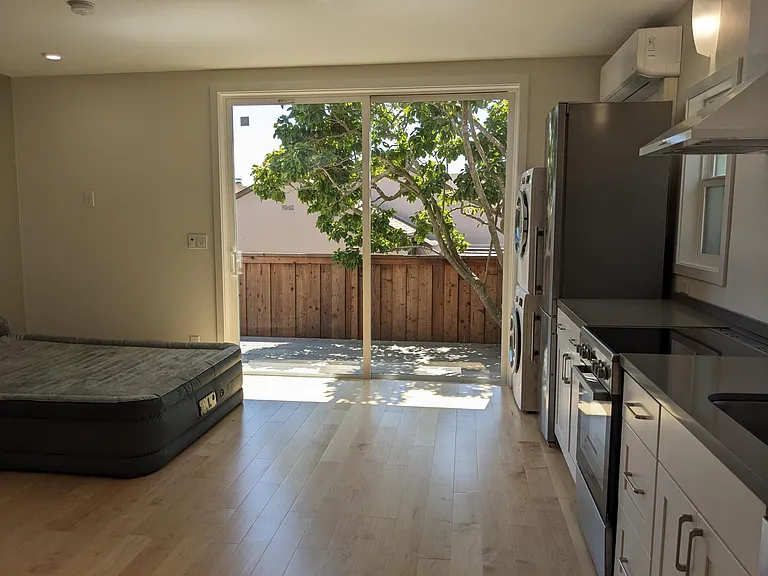 1722 Sonoma Ave — Photo 20