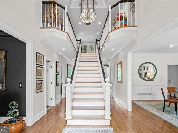 480 Fawn Glen Dr, Roswell, GA 30075