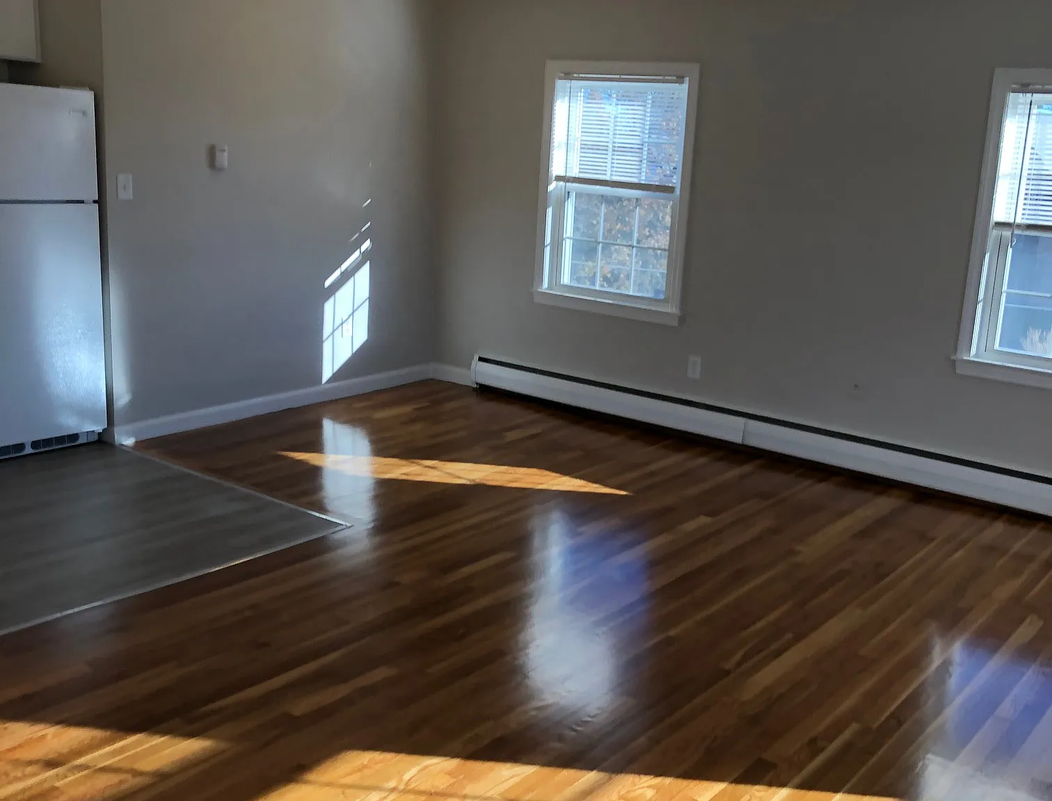 1 bed, 900 sqft, $2,300 — Photo 4