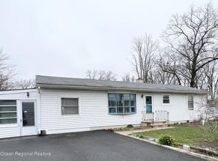 1136 Bay Ave, Toms River, NJ 08753