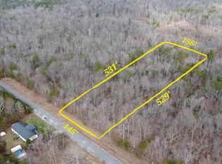 18 Pine Breeze Dr, Monterey, TN 38574