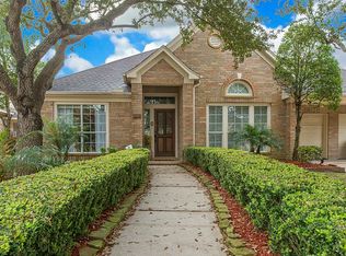 2395 Indigo Harbour Ln, League City, TX 77573