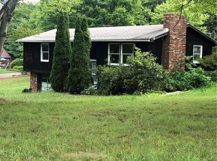 104 Grace Dr, Clinton, PA 15026