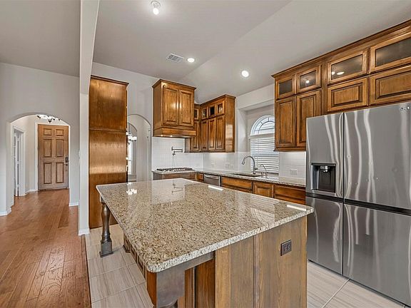 5th image of 4229 Canadian River Dr