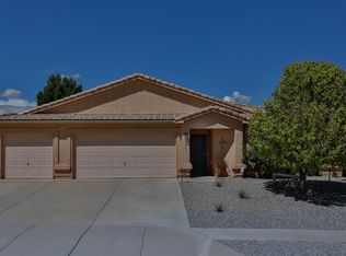 5005 Woodhaven Dr NE, Rio Rancho, NM 87144