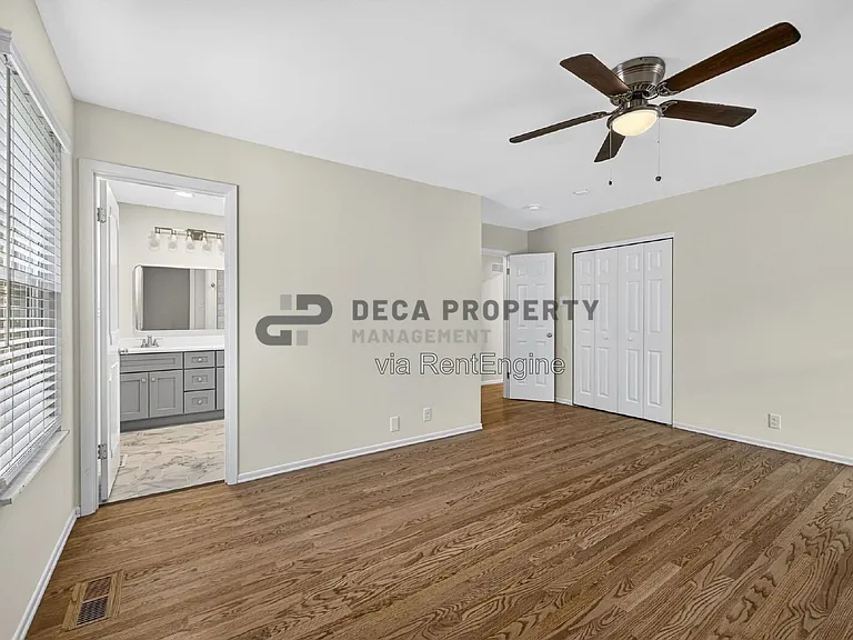 10327 Dorenshire Ct — Photo 28