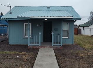 2240 Applegate Ave, Klamath Falls, OR 97601