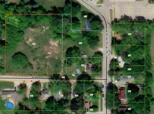 405 N Division Ave, Fremont, MI 49412