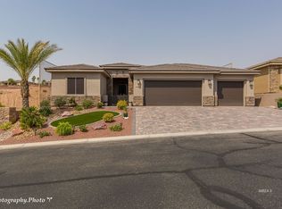 1040 Crest View Dr, Mesquite, NV 89027