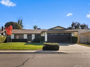 221 E Modoc Ave N, Visalia, CA 93291