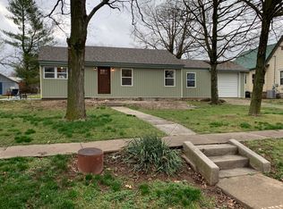 708 N Walnut St, Pierce City, MO 65723