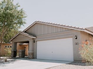 1521 E Mayfield Dr, San Tan Valley, AZ 85143