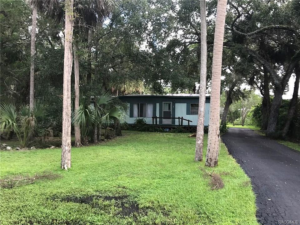 1st image of 6589 S Bassett Dr