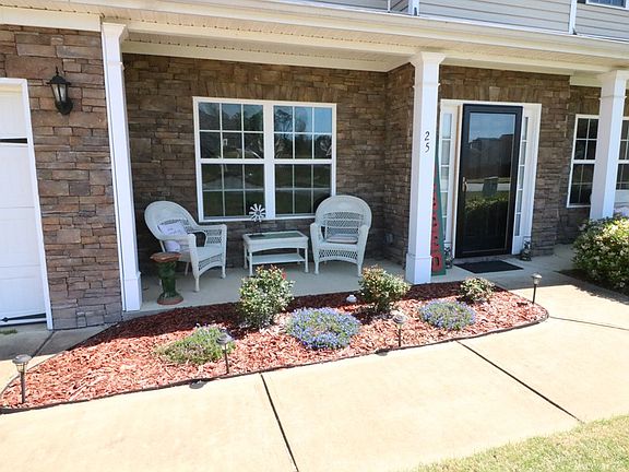 4th image of 25 Oakwood Dr