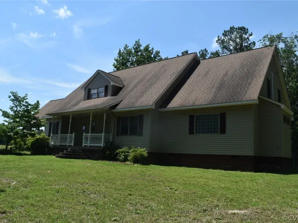 1465 Old Richmond Rd, Blackstone, VA 23824