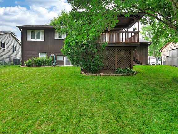 5th image of 185 Wendover Dr