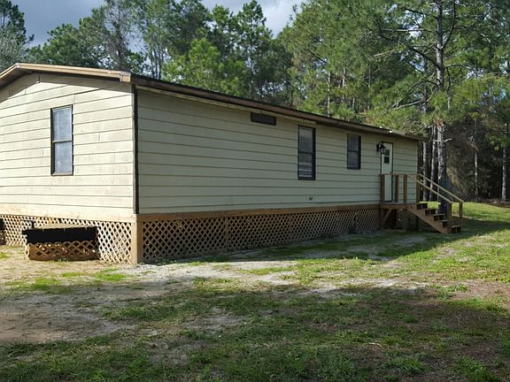 3rd image of 9400 Los Robles Dr