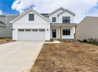 4118 Cedar Ln, Grand Blanc, MI 48439