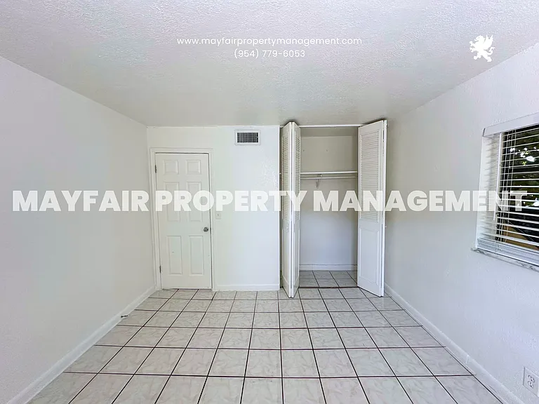 519 W Kalmia Dr #5 — Photo 7