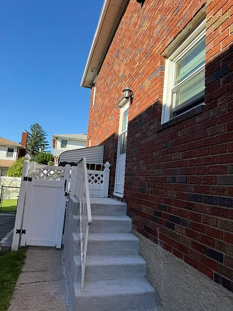 19 Foote Ave #2