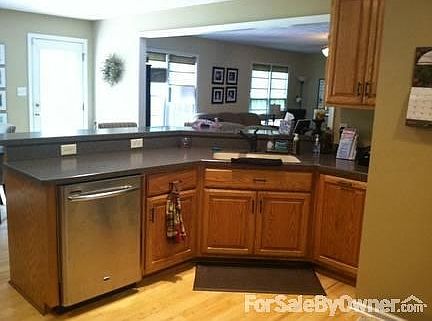 4th image of 8123 Wrenfield Dr