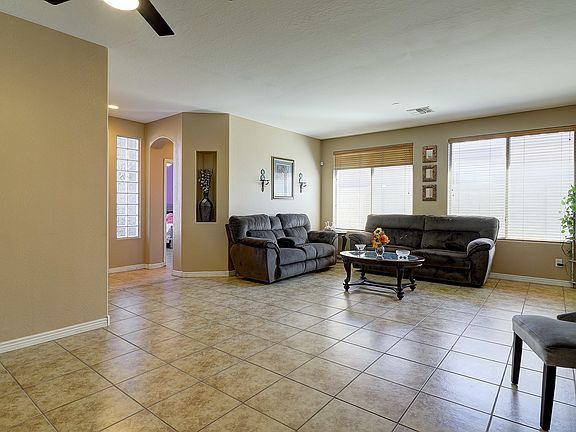 3rd image of 10109 W Cordes Rd
