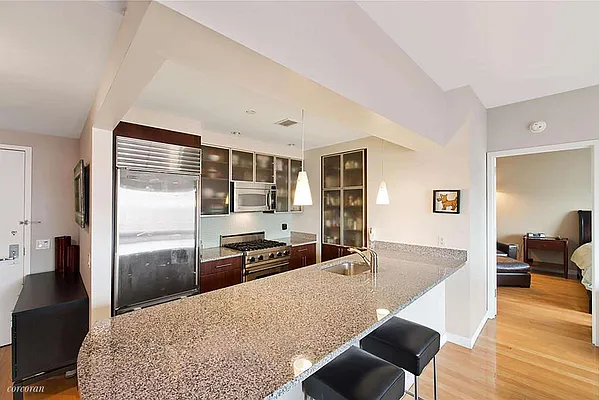 Sold by Corcoran | media 14