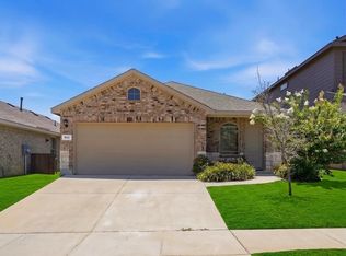 112 Running River Dr, Boyd, TX 76023