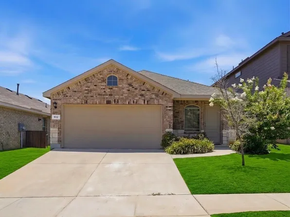 112 Running River Dr, Boyd, TX 76023